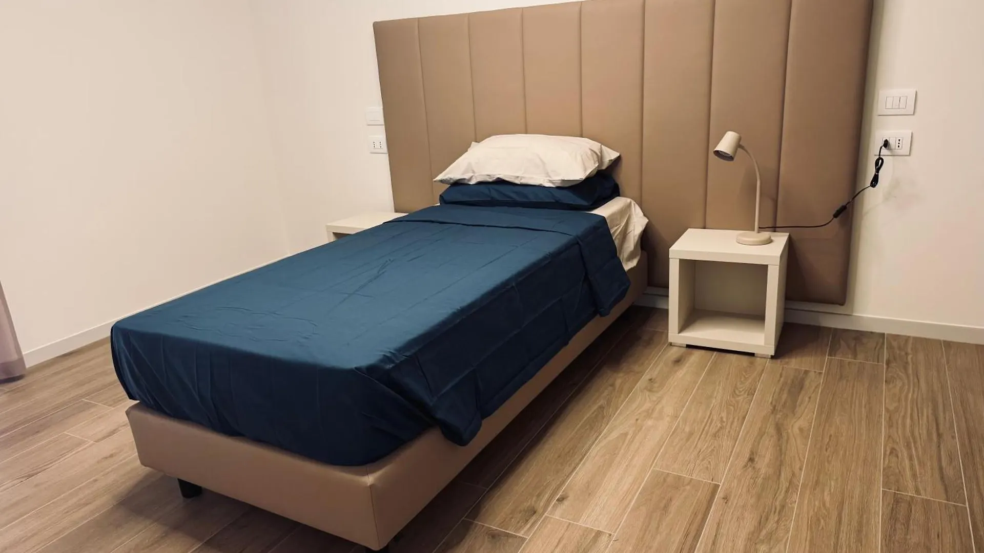 Residenza Esclusiva Διαμέρισμα Ίμολα